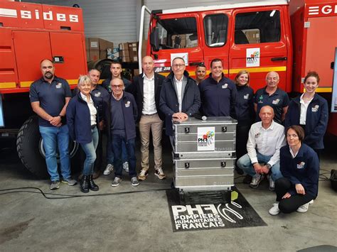 Pompiers Humanitaires .